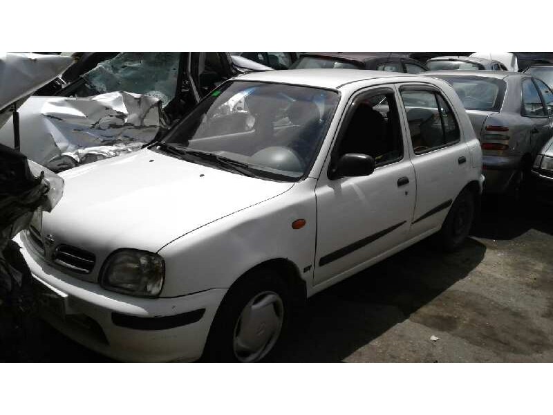 nissan micra (k11) del año 2000