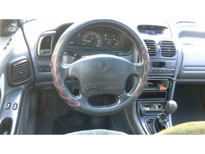 renault laguna (b56) del año 1995