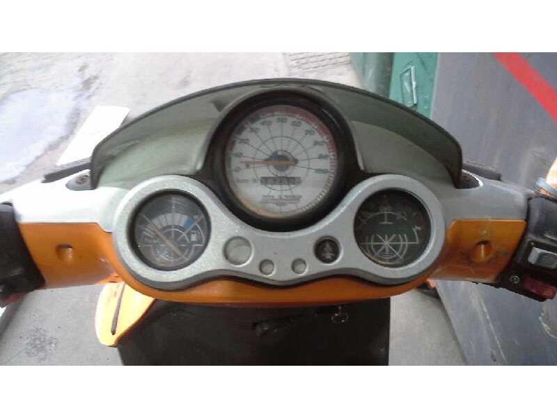 malaguti f 15 firefox del año 2000