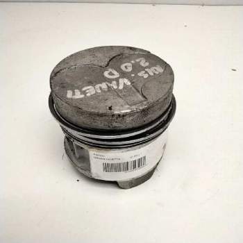 Recambio de piston para nissan vanette (c 220) referencia OEM IAM   