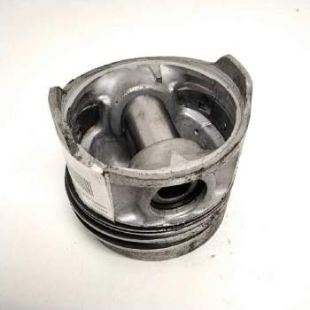 Recambio de piston para nissan vanette (c 220) referencia OEM IAM   