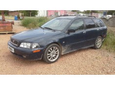 volvo v40 familiar del año 2003