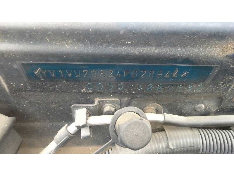 volvo v40 familiar del año 2003