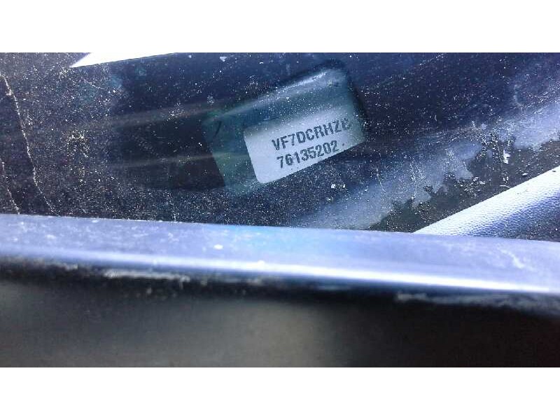 citroen c5 berlina del año 2001