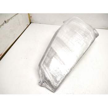 Recambio de faro derecho para renault maxity referencia OEM IAM 8931721  