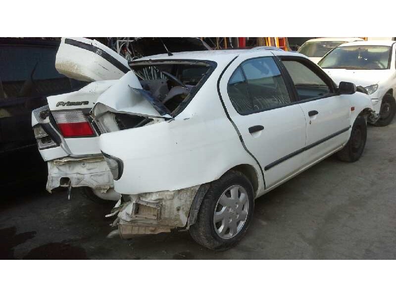 nissan primera berlina (p11) del año 1997