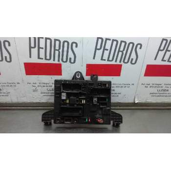 Recambio de caja fusibles para opel astra j lim. enjoy referencia OEM IAM 13302300 365927271 1110021AA