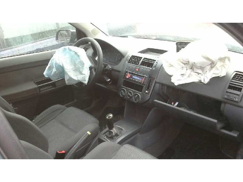 volkswagen polo (9n1) del año 2003