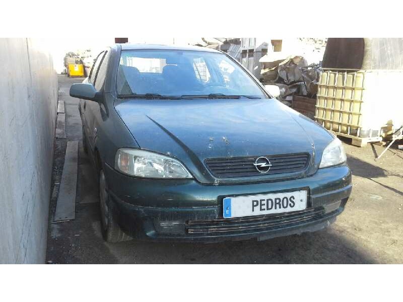opel astra g berlina del año 1998