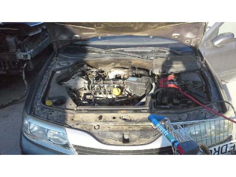 renault laguna ii (bg0) del año 2001