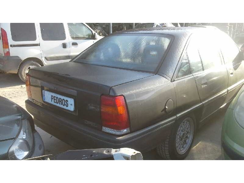 opel omega b del año 1989