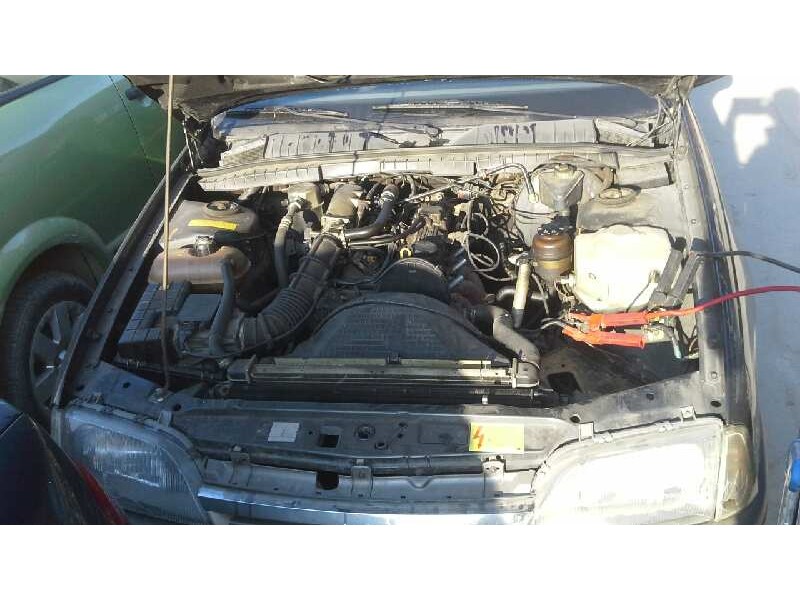 opel omega b del año 1989