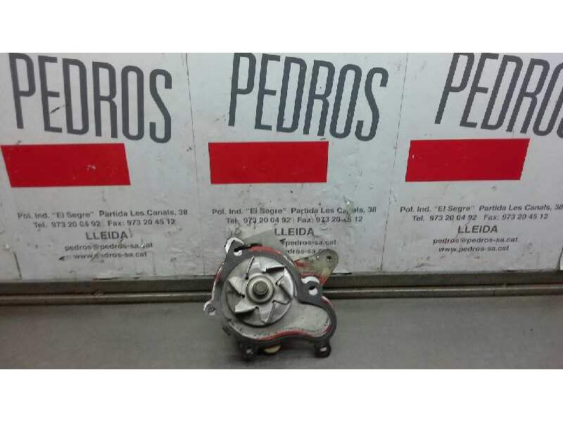 Recambio de bomba agua para hyundai trajet (fo) 2.0 crdi gls referencia OEM IAM   