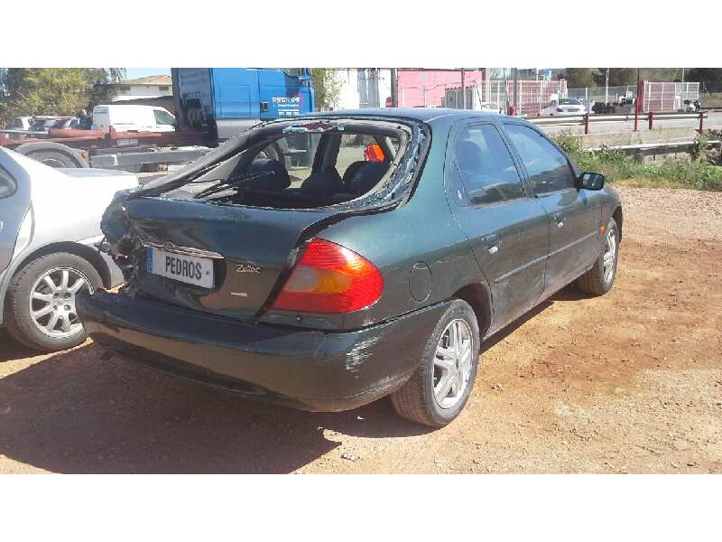 ford mondeo berlina (gd) del año 2000