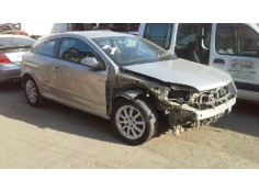 opel astra gtc del año 2005