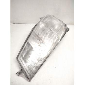 Recambio de faro derecho para renault maxity referencia OEM IAM 8931721  