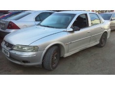 opel vectra b berlina del año 1999