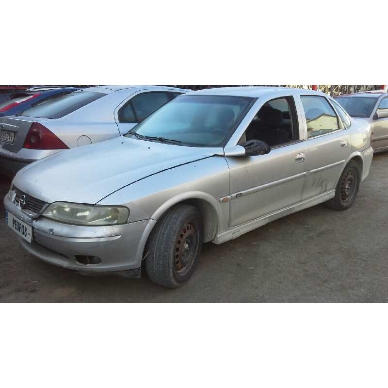 opel vectra b berlina del año 1999