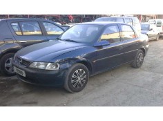 opel vectra b berlina del año 1997