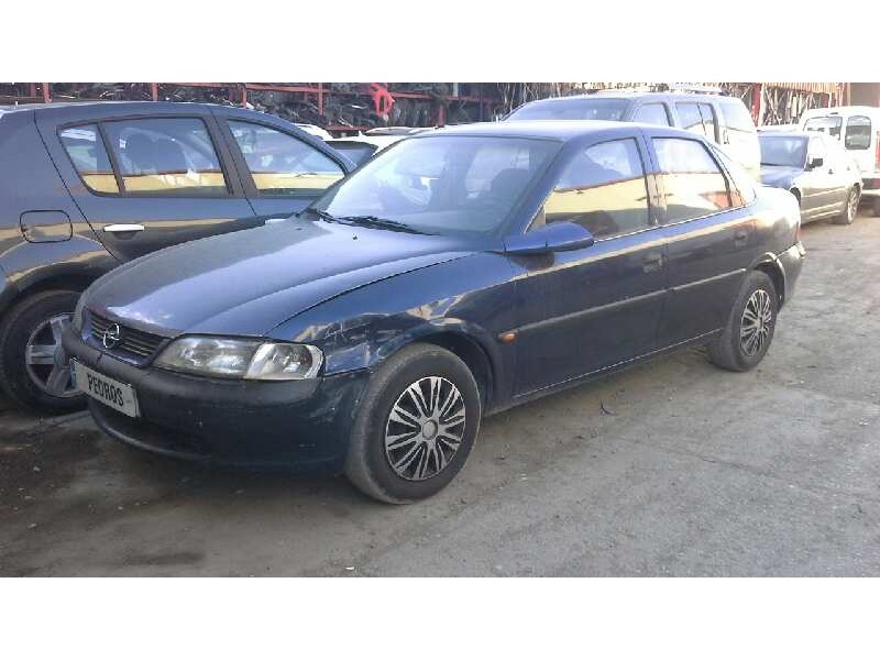 opel vectra b berlina del año 1997