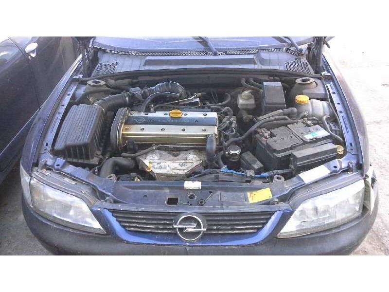 opel vectra b berlina del año 1997