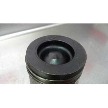 Recambio de piston para nissan qashqai (j10) 1.5 dci turbodiesel cat referencia OEM IAM K9K 430  
