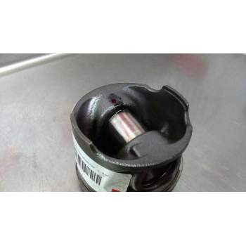 Recambio de piston para nissan qashqai (j10) 1.5 dci turbodiesel cat referencia OEM IAM K9K 430  
