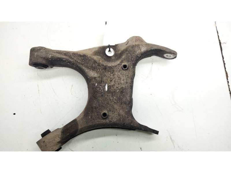 Recambio de brazo suspension inferior trasero izquierdo para bmw x5 (e70) xdrive 30 d referencia OEM IAM 6770953  