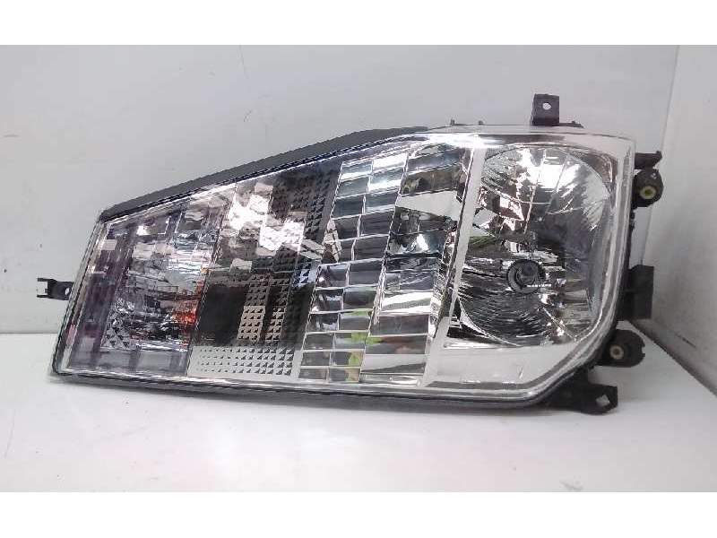 Recambio de faro derecho para renault maxity referencia OEM IAM 8931721 26010MB50A 