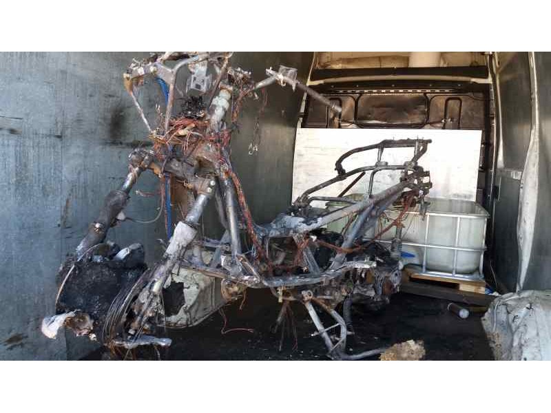 piaggio (vespa) x9 del año 2004