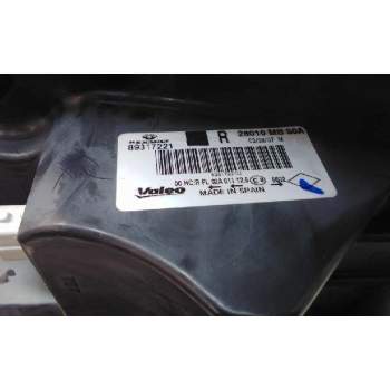 Recambio de faro derecho para renault maxity referencia OEM IAM 8931721 26010MB50A 