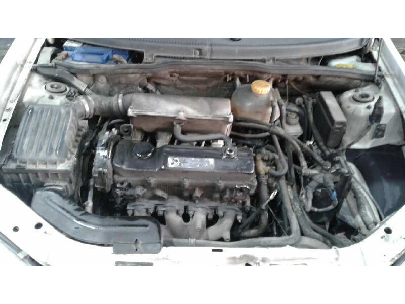 opel corsa b del año 1994