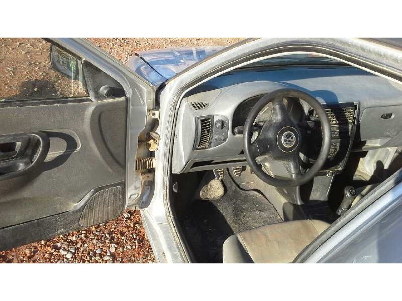 volkswagen caddy ka/kb (9k9) del año 2001