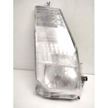 Recambio de faro derecho para renault maxity referencia OEM IAM 8931721 26010MB50A 