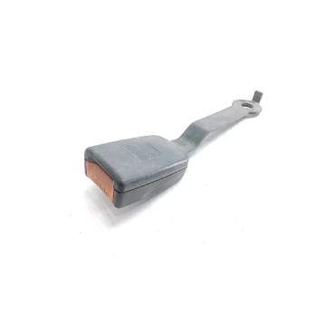 Recambio de enganche delantero izquierdo para nissan terrano (wd21) referencia OEM IAM R68420F010  