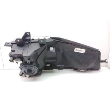 Recambio de faro derecho para renault maxity referencia OEM IAM 89317221 26010MB50A 