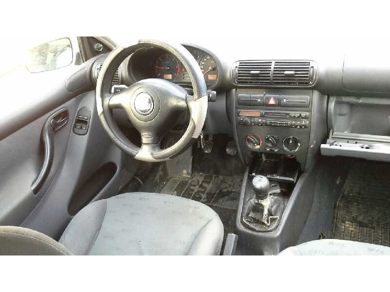 seat leon (1m1) del año 2001