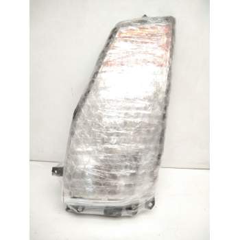 Recambio de faro derecho para nissan cabstar 110.45 referencia OEM IAM 89314261  26010BM500