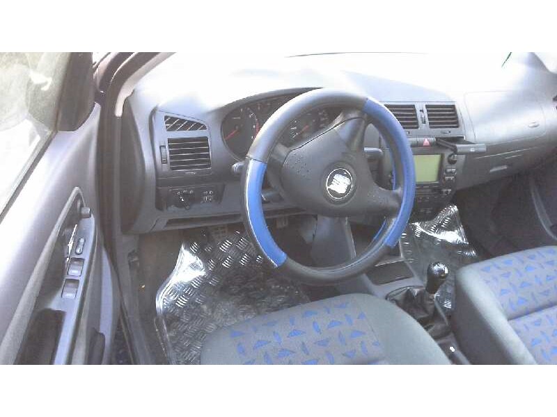 seat cordoba berlina (6k2) del año 2002