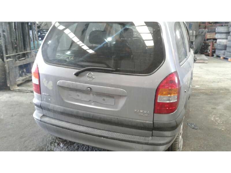opel zafira a del año 2000