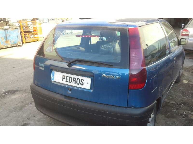 fiat punto berlina (176) del año 1996