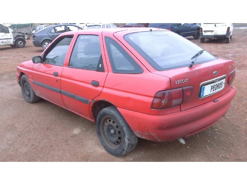 ford escort berlina/turnier del año 1998