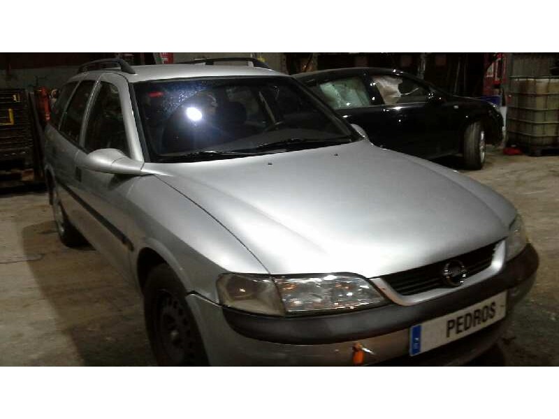opel vectra b caravan del año 1998