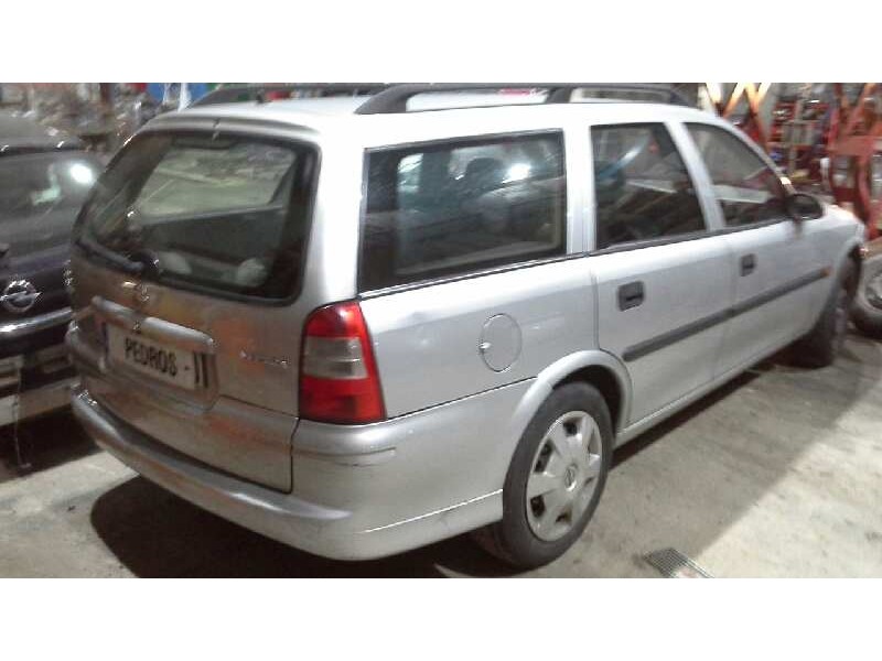 opel vectra b caravan del año 1998