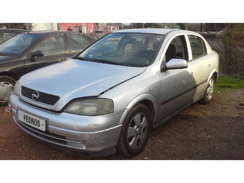 opel astra g berlina del año 2002