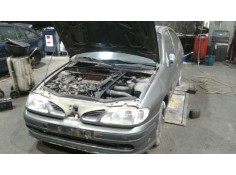 renault megane i berlina hatchback (ba0) del año 1996