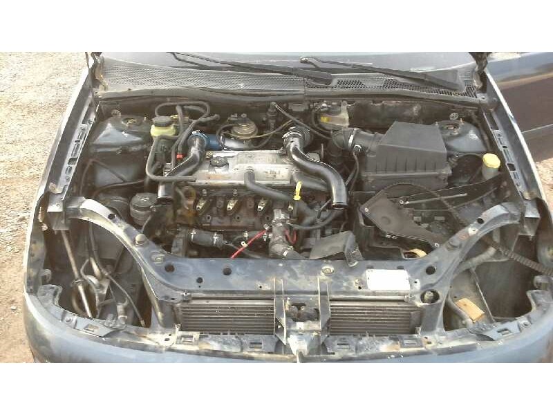 ford focus berlina (cak) del año 2008