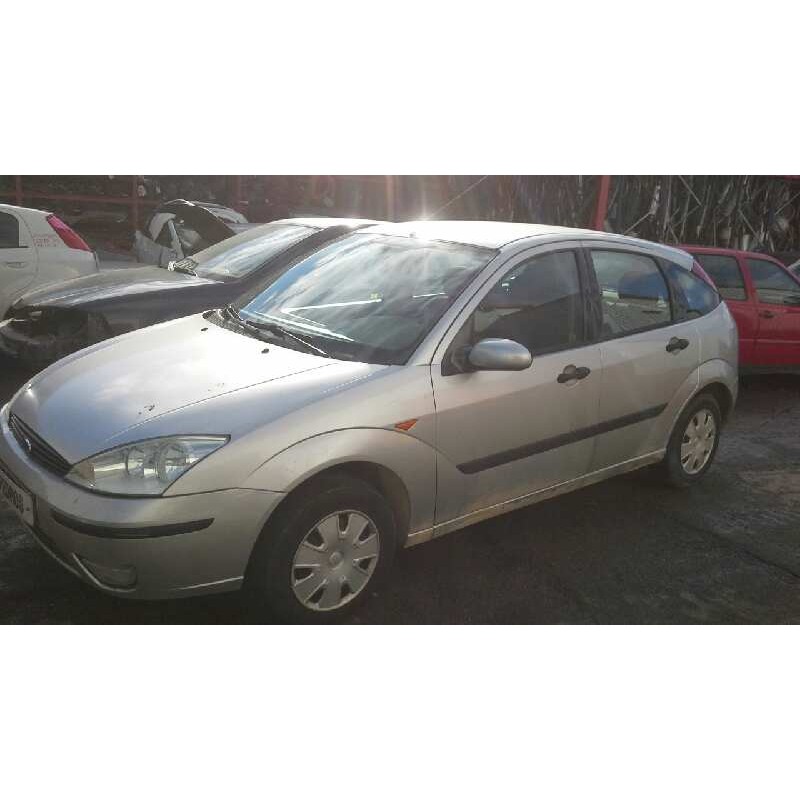 ford focus berlina (cak) del año 2003