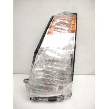 Recambio de faro izquierdo para nissan cabstar 110.45 referencia OEM IAM 89314251  26060BM500