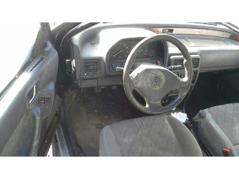 mg rover serie 200 (xw) del año 1995